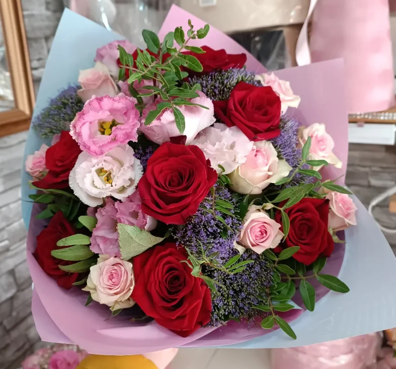 Red & Pink Rose Bouquet