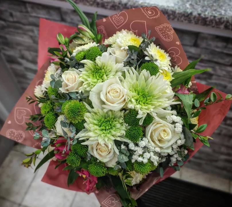 White & Green Harmony Bouquet