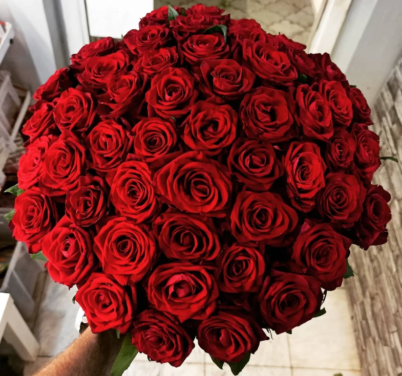 Luxury Grand Red Rose Bouquet