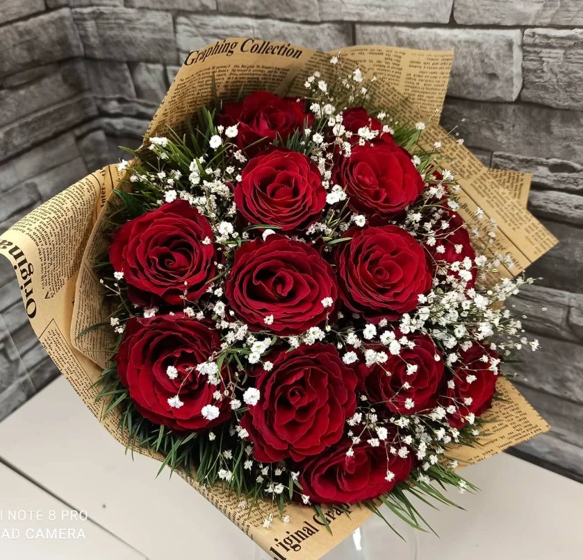 Red Roses & Gypsophila Bouquet