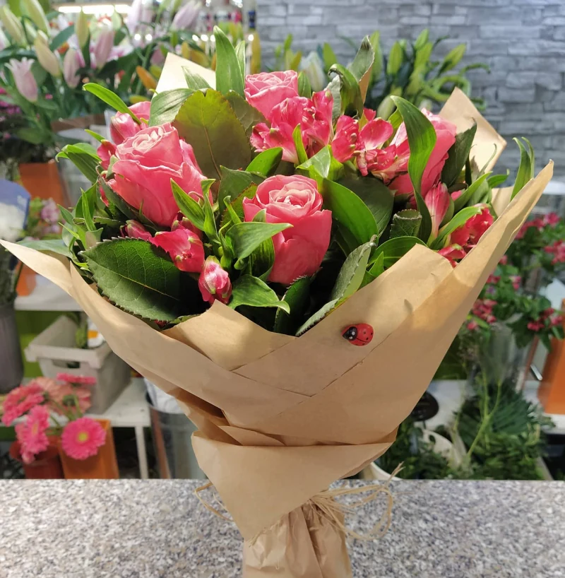 Pink Rose Bouquet