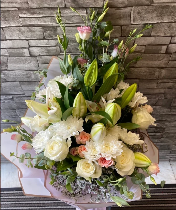White Lily Elegance Bouquet
